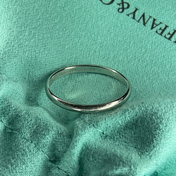 TIFFANY & Co Wedding Ring Elsa Peretti Stacking Band Ring Pt950 Size 7.5 and 5.5 - Picture 13 of 16
